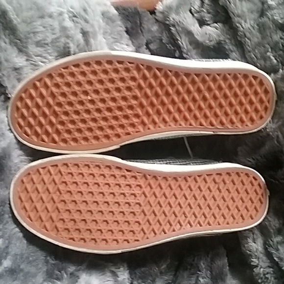 Vans Sneakers - Picture 7 of 8